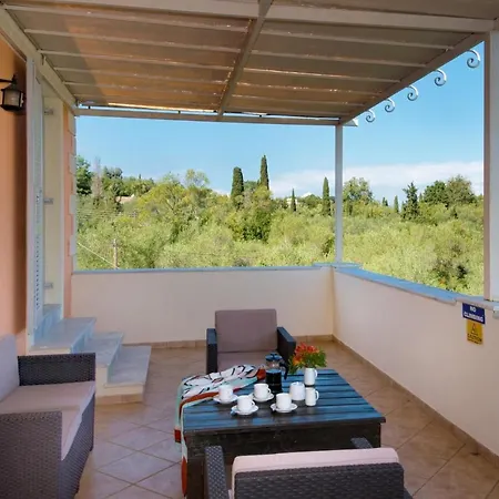 Villa Sleeps 10 Pool Air Con Wifi